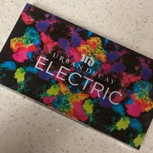 Urban decay electric palette